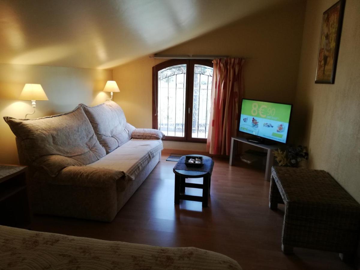 La Planquette Bed & Breakfast Castelnou Ngoại thất bức ảnh